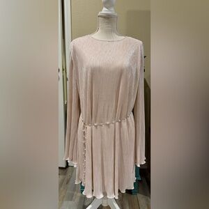 NWT Endless Blu Pleated Light Pink Long Sleeve Dress with Pearl Waist Chain